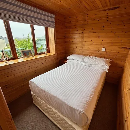 Seaview Holiday Park Penzance Room photo